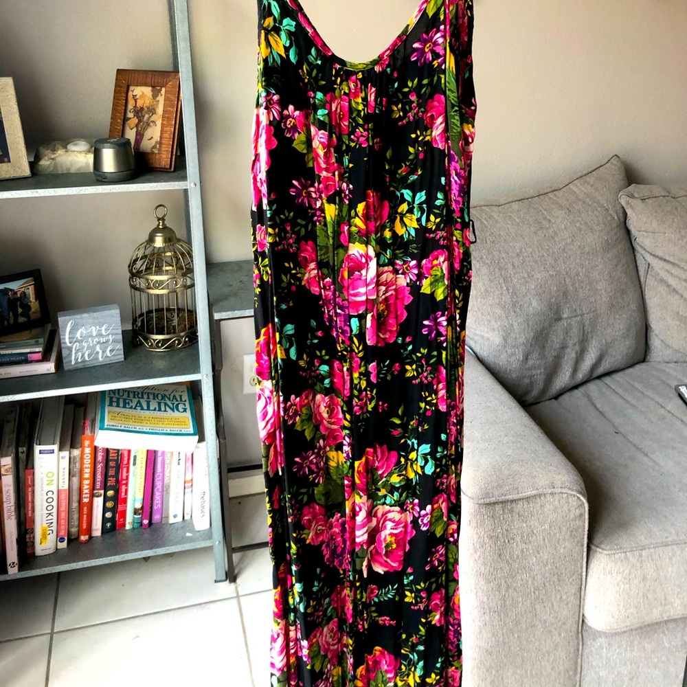 Flowy and Floral Maxi Dress